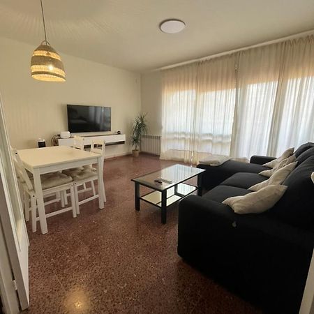 Encantador Apartamento En El Corazon De Tremp Exterior photo